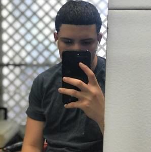 Meet your Posher, Kevin omar